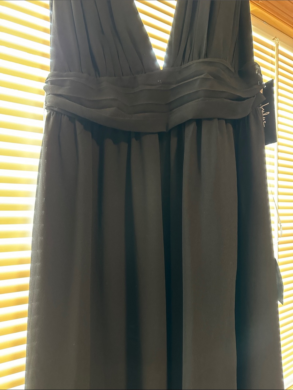 Lulu's Black V-Neck Empire Waist Maxi Dress - Picture 3 of 11